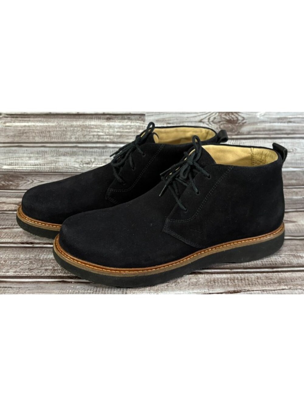 Samuel Hubbard  Re-Boot suede Chukka Boots size 9.5 M color black made Portugal